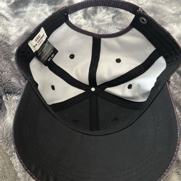 Ben Sherman purple plaid Hat. NWOT. Adjustable buckle closure. - Picture 5 of 5